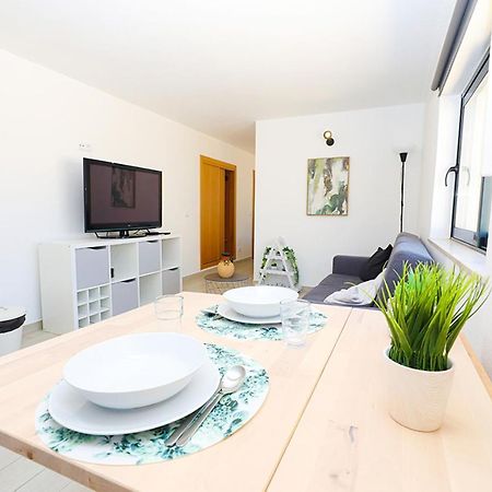 A62 - Cul De Sac Apartment In Lagos Bagian luar foto